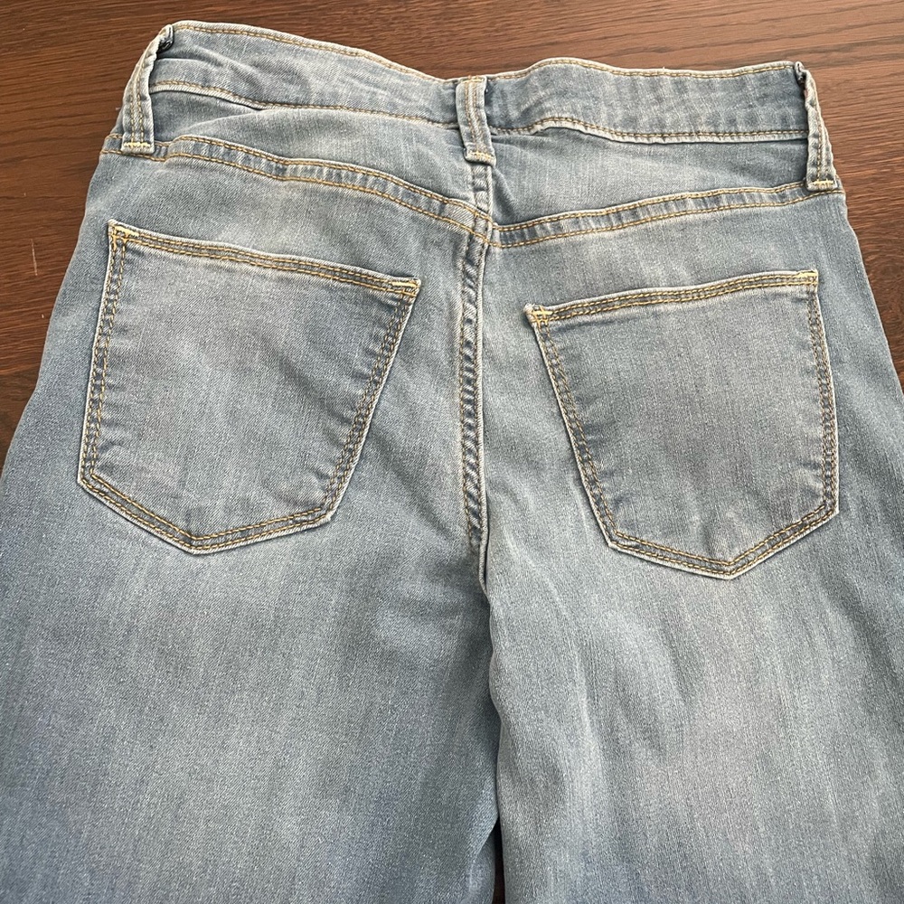 Women’s blue jeans
